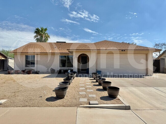 Foto del edificio - 713 W Mesquite St