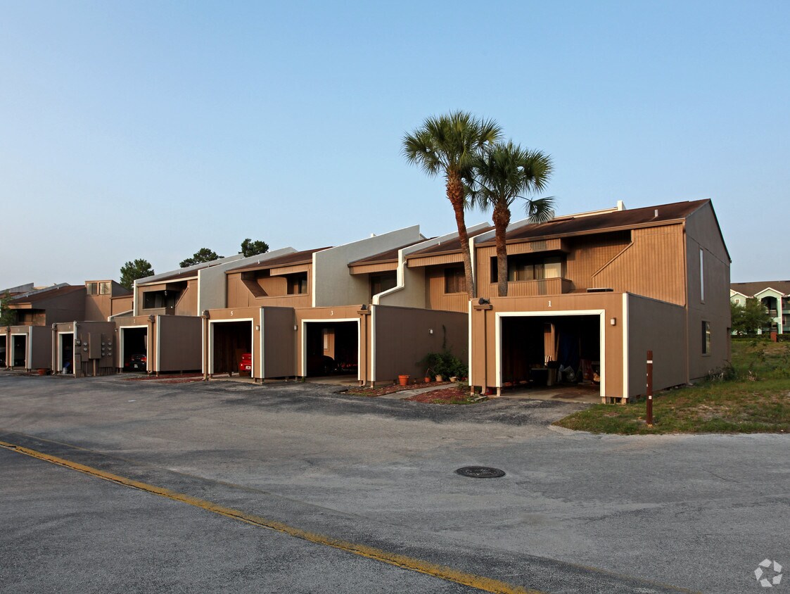 Primary Photo - Pine Ridge Terrace Apartments