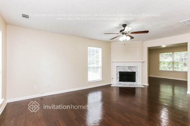 Foto del edificio - 8157 N Sterling Lakes Dr
