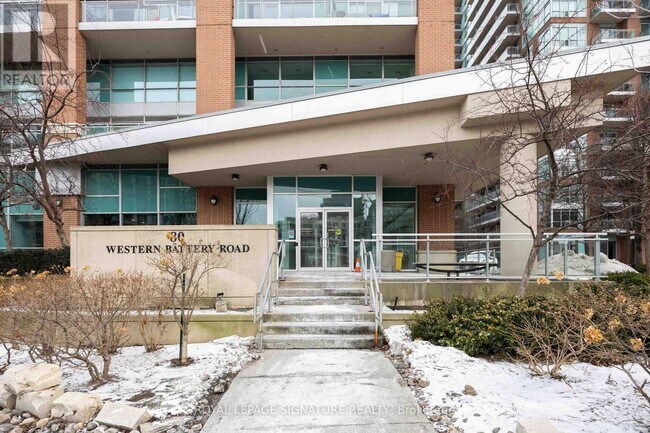 Photo du bâtiment - 80 Western Battery Rd