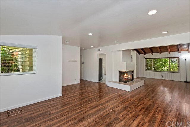 Foto del edificio - 3202 Belvedere Dr