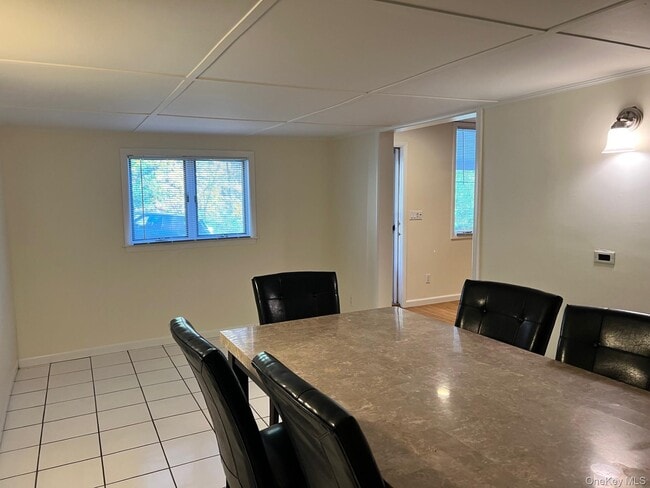 Foto del edificio - 111 Main St