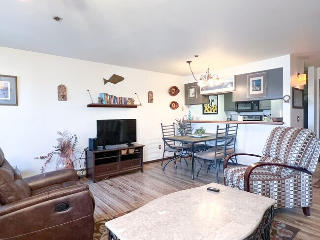 Foto del edificio - 380 E 11th Ave