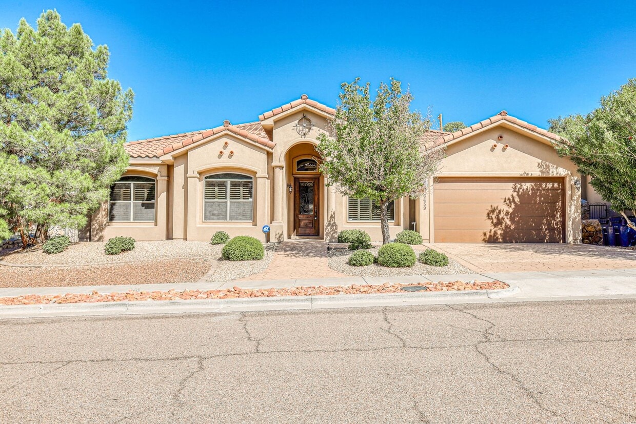Primary Photo - Westside area for Short Term Rental (Compl...