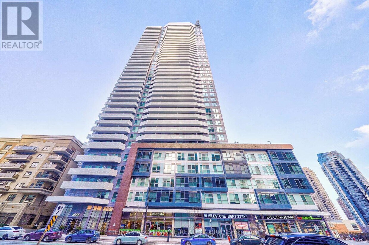 Photo principale - 4065-4065 Confederation Pkwy
