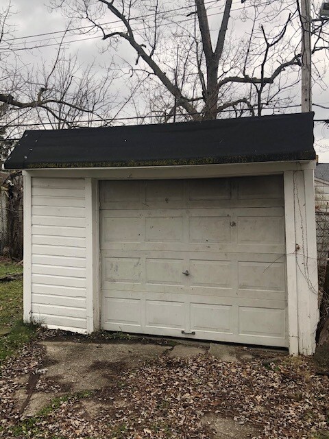 Foto del edificio - 3670 E 142nd St