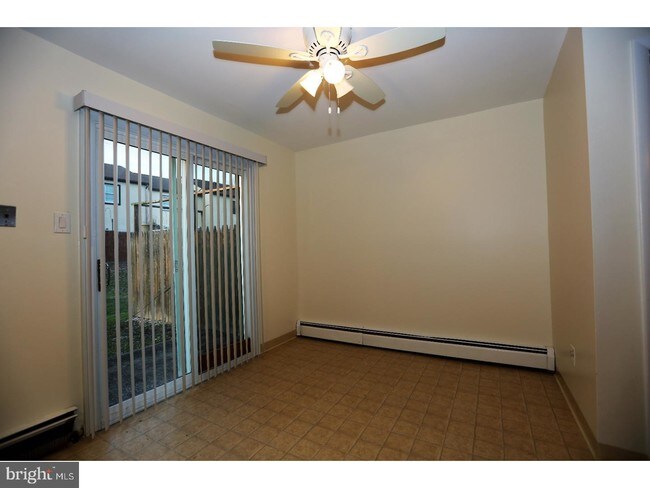 Foto del edificio - 1007 Walnut Ridge Dr