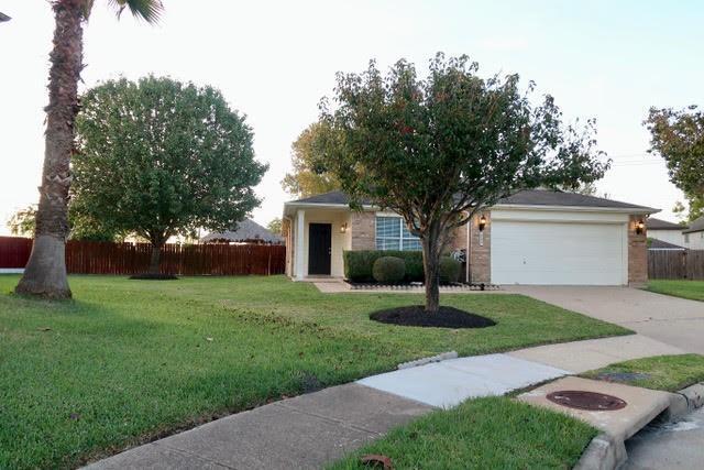 Building Photo - 2054 Grand Park Dr