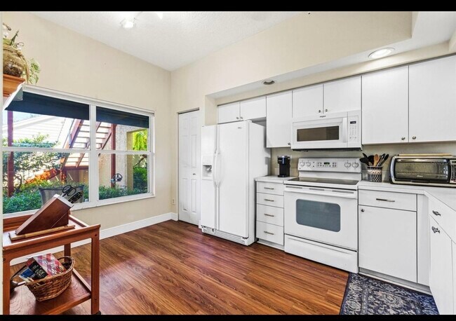 Building Photo - 6465 99th Way N
