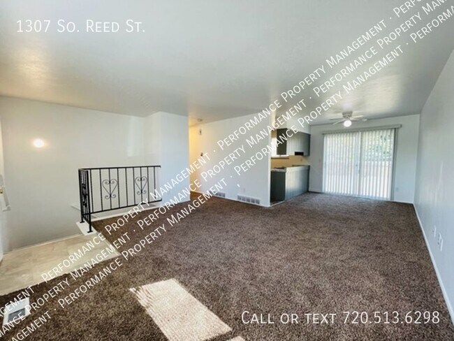 Building Photo - Updated Duplex Style in Harvey Park Area w...