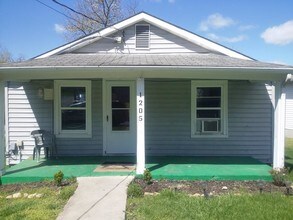 Building Photo - 1205 Hawthorne Ave