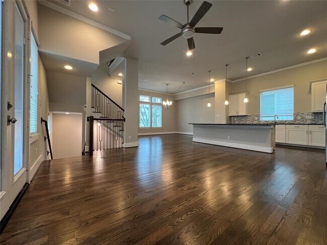 Foto del edificio - 5623 Kansas St