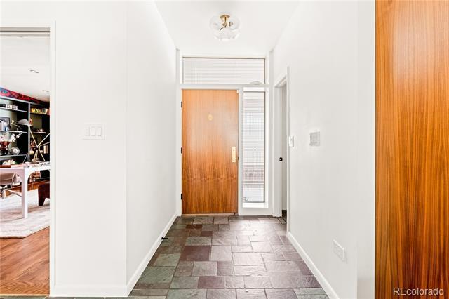 Foto del edificio - 51 S Dahlia St