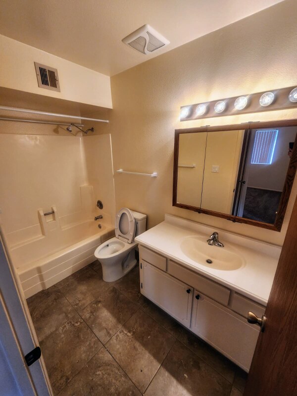 Foto del edificio - 1041 N Mesa Dr