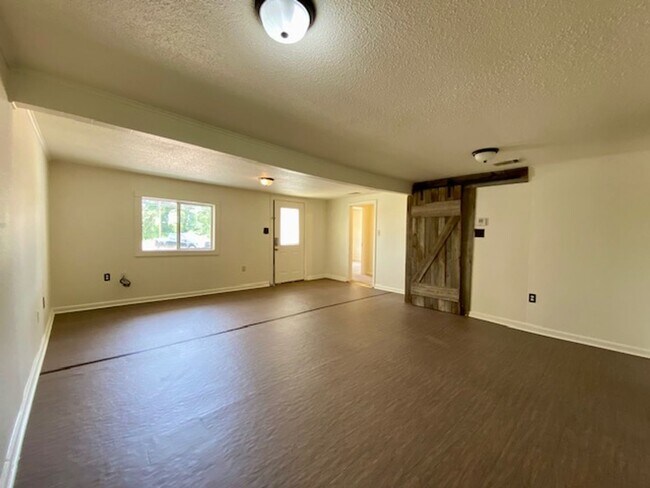 Building Photo - Princeton Louisiana -5834 Hwy 80  - 3 bedr...