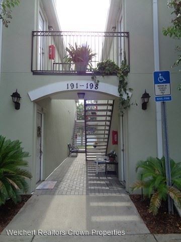 Primary Photo - 197 Jardin De Mer Pl