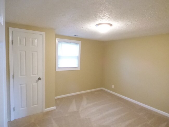 Foto del edificio - 730 Grants Creek Rd