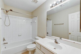 Building Photo - 5207 Flax Bourton St