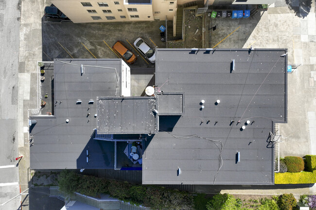 90° top down - 90 Terra Vista Ave
