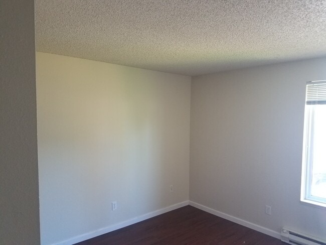 2nd Bedroom - 9830 Southwest Lookout Terrace