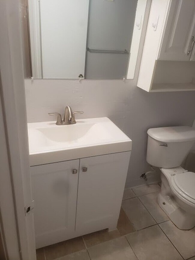 Foto del edificio - COMING SOON! 1 BED 1 BATH IN THE HEART OF SUNRISE