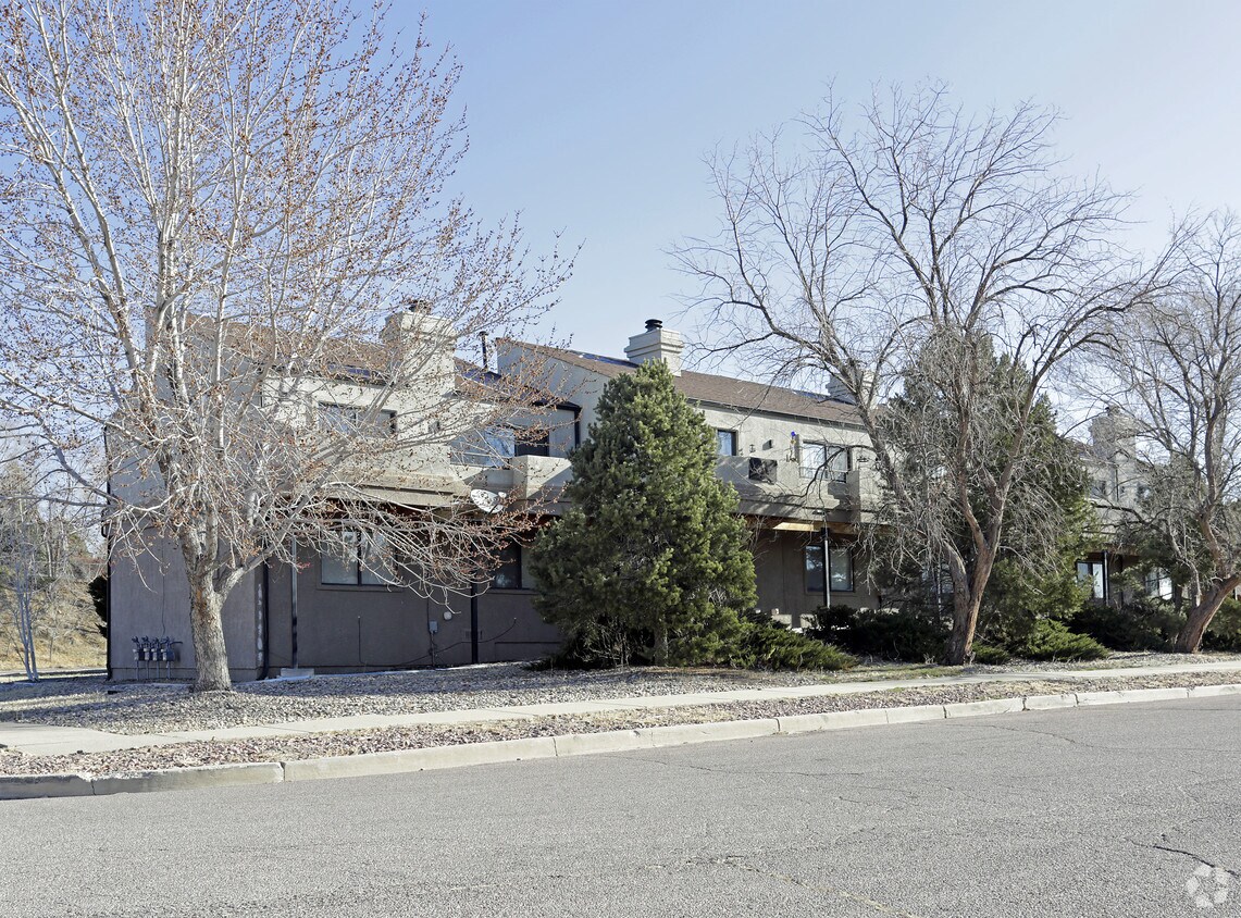 Building Photo - Indian Heights Subdiv