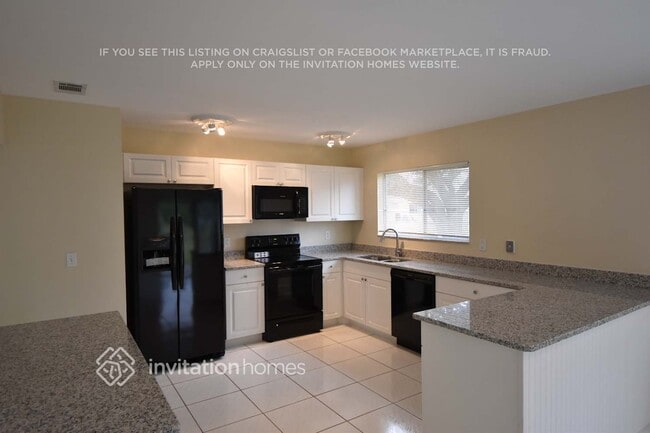 Foto del edificio - 785 SW Belmont Cir