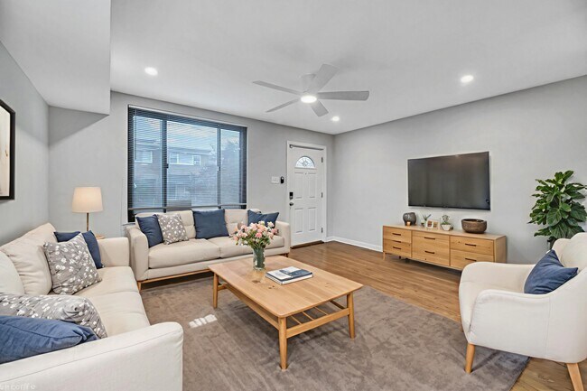 Building Photo - 41 Tuckerman St NW