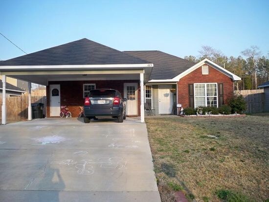 Primary Photo - 685 Mill Pond Dr
