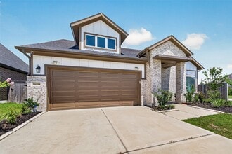 Building Photo - 16118 Cottontail Burrow Ln