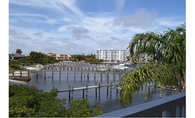 Building Photo - 311 E Ocean Avenue 308 Lantana Fl 33462