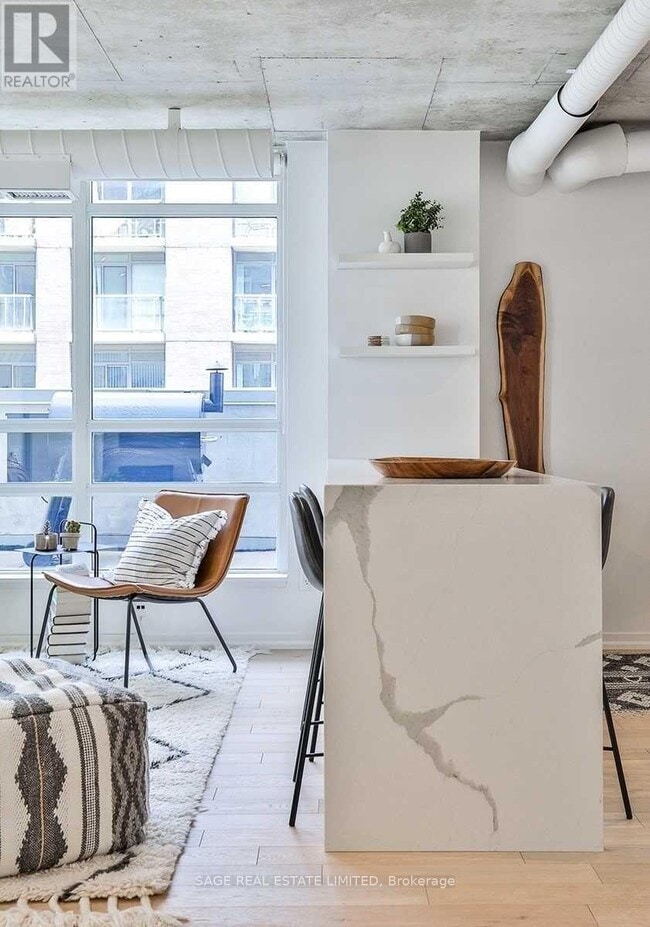 Building Photo - 170 Sudbury St