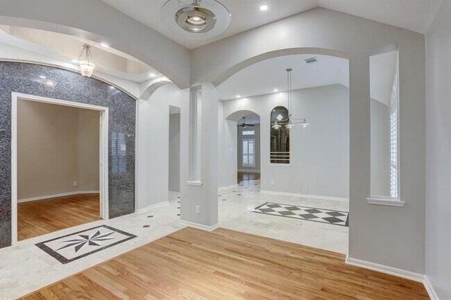 Foto del edificio - 1117 Carriage Ct