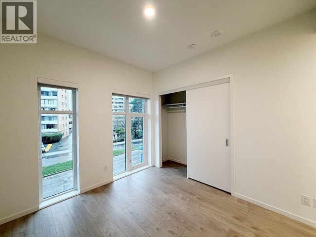 Building Photo - 6600 Minoru Blvd