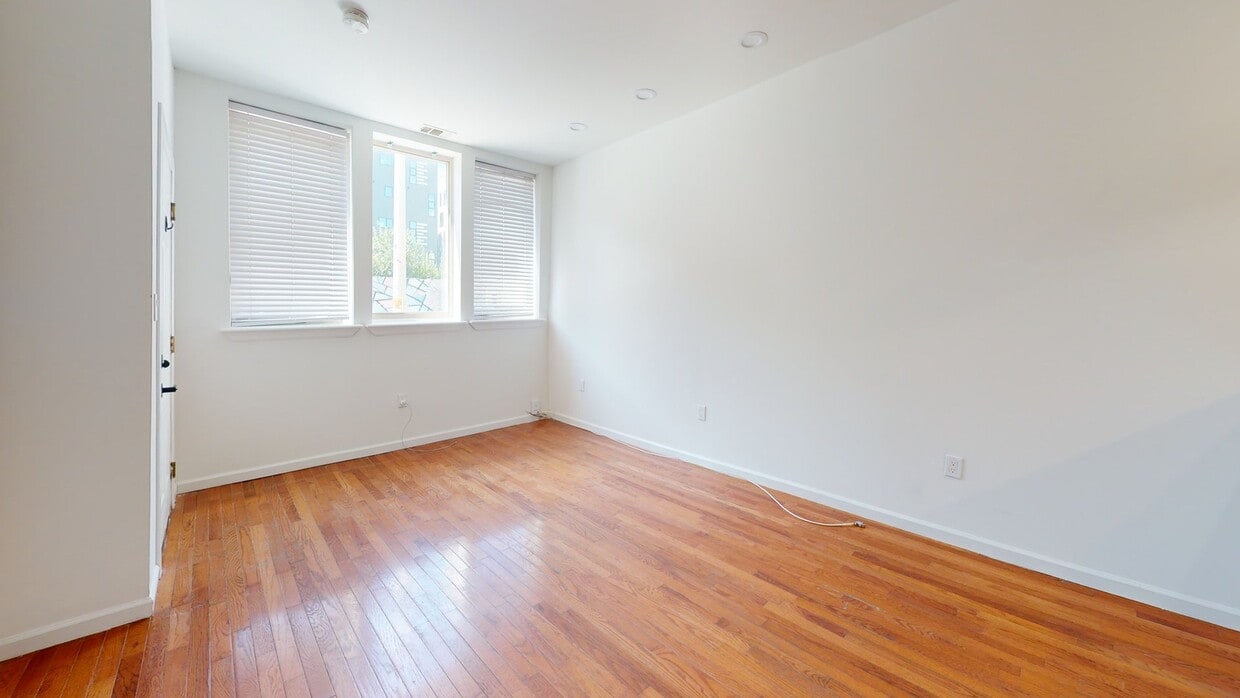 Photo - 1629 Germantown Ave Apartment