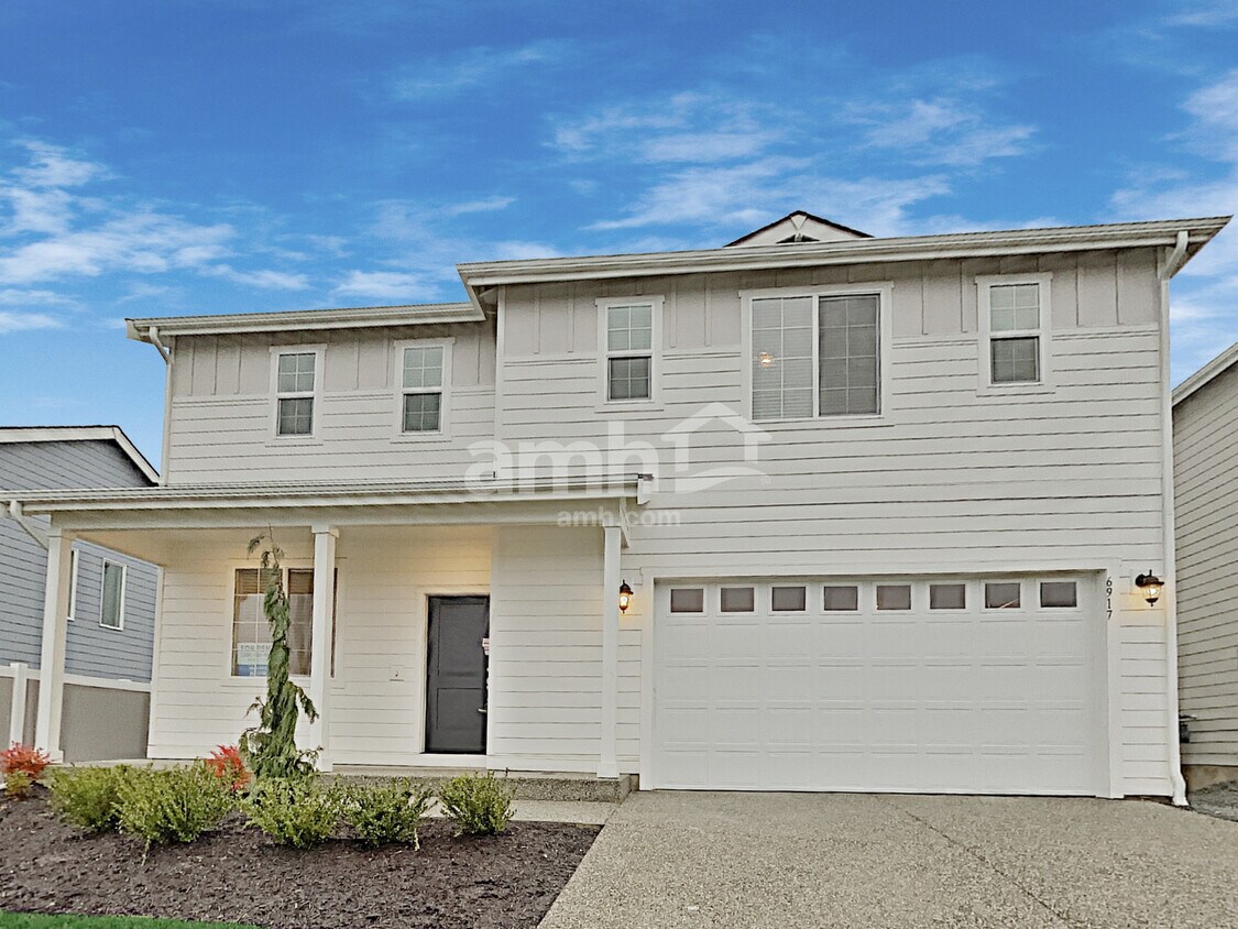 Foto principal - 6917 35th Pl NE