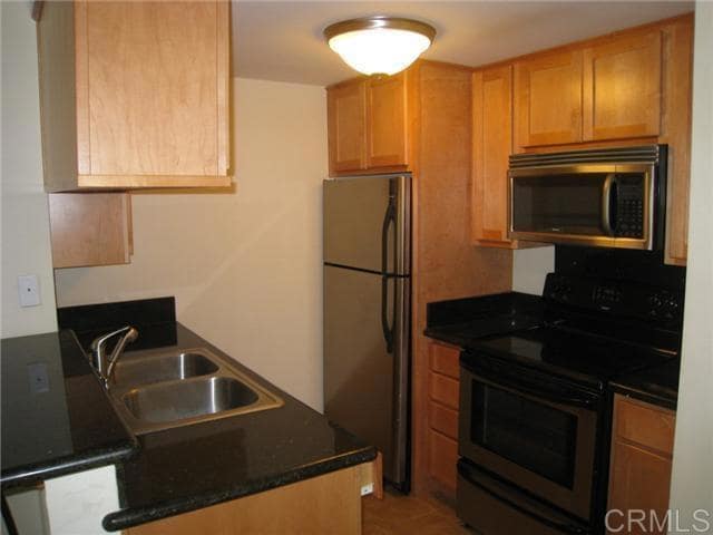 Foto del edificio - 5540 Lindo Paseo