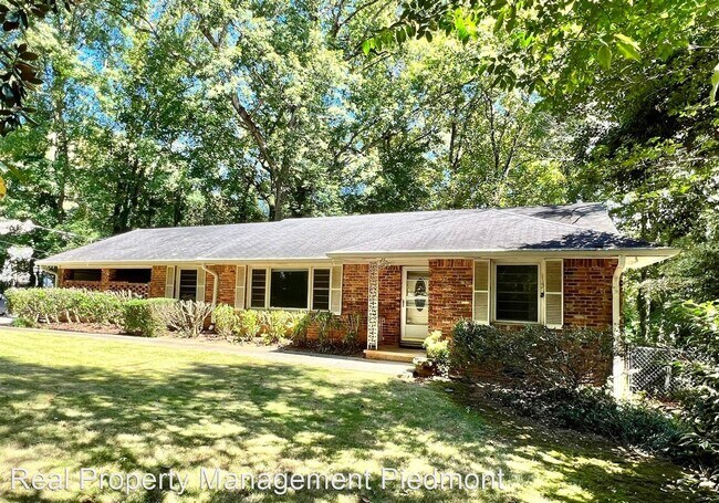 Building Photo - 3 br, 2 bath House - 4365 Peachtree Dunwoody