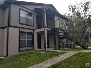 Building Photo - 4013 Dream Oak Pl