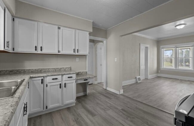 Building Photo - 97 Hamilton Pl