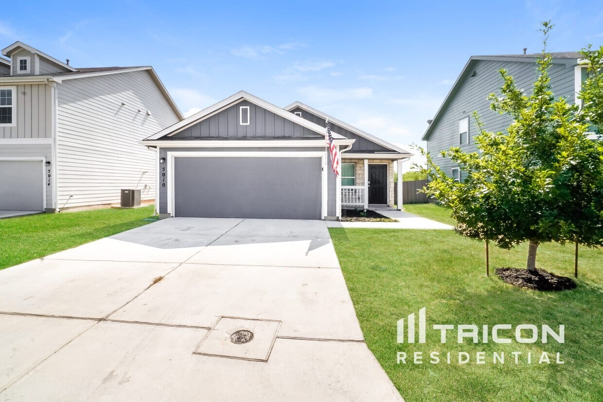 Foto principal - 5010 Everett Loop