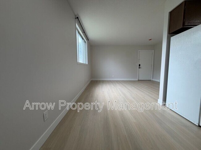Foto del edificio - 3629 N 60th St