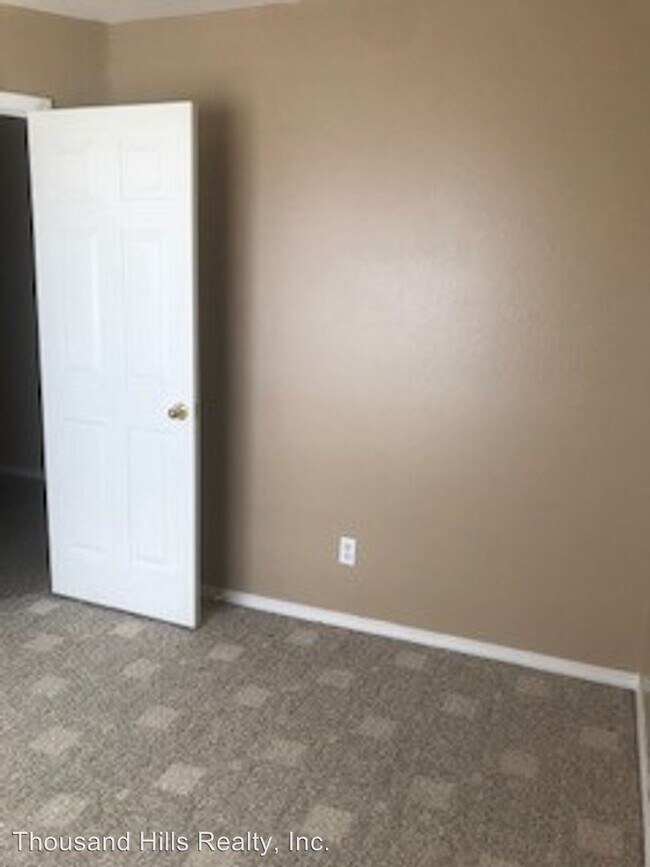 Building Photo - 3 br, 2 bath House - 160 Theresa Terrace