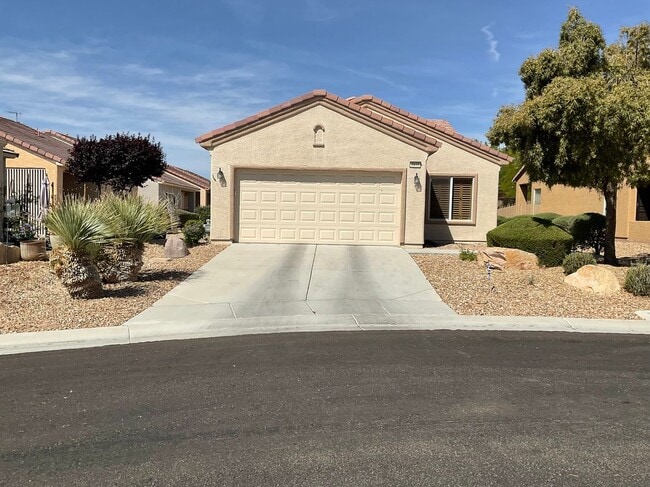 Building Photo - 7937 North Tern