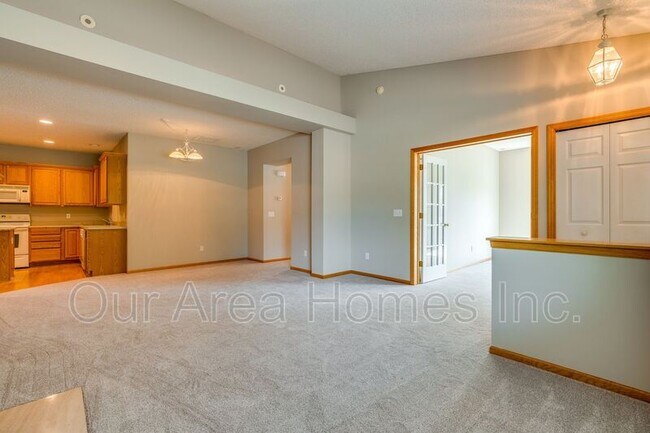 Foto del edificio - 12029 Vermillion St NE