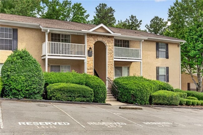 Foto del edificio - 3140 7 Pines Ct