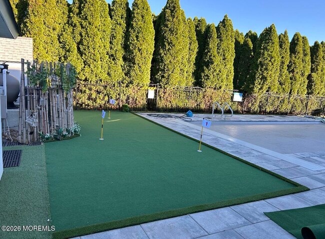 Foto del edificio - 799 Bowyer Ave