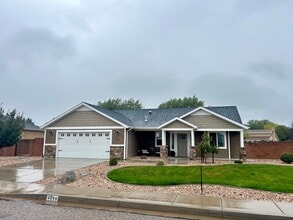 Building Photo - 4010 W 25 S