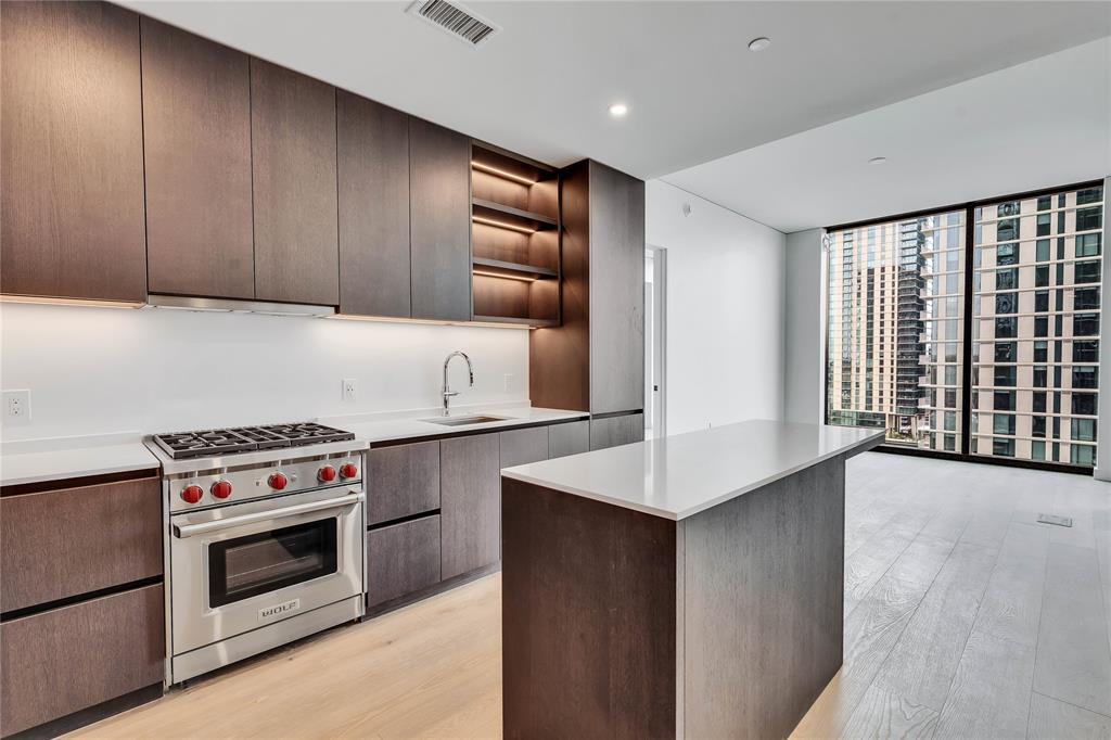 Foto principal - 610 Davis St
