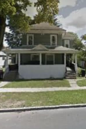 Primary Photo - 24 Cross St